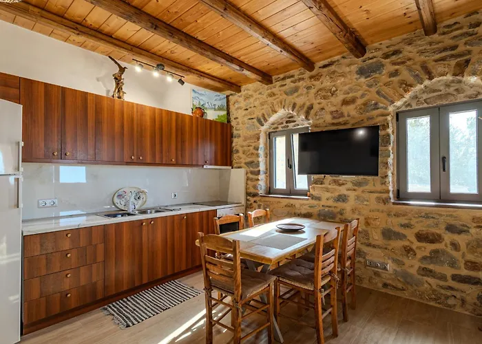 Stone House Koumani Ferienhaus Thalámai